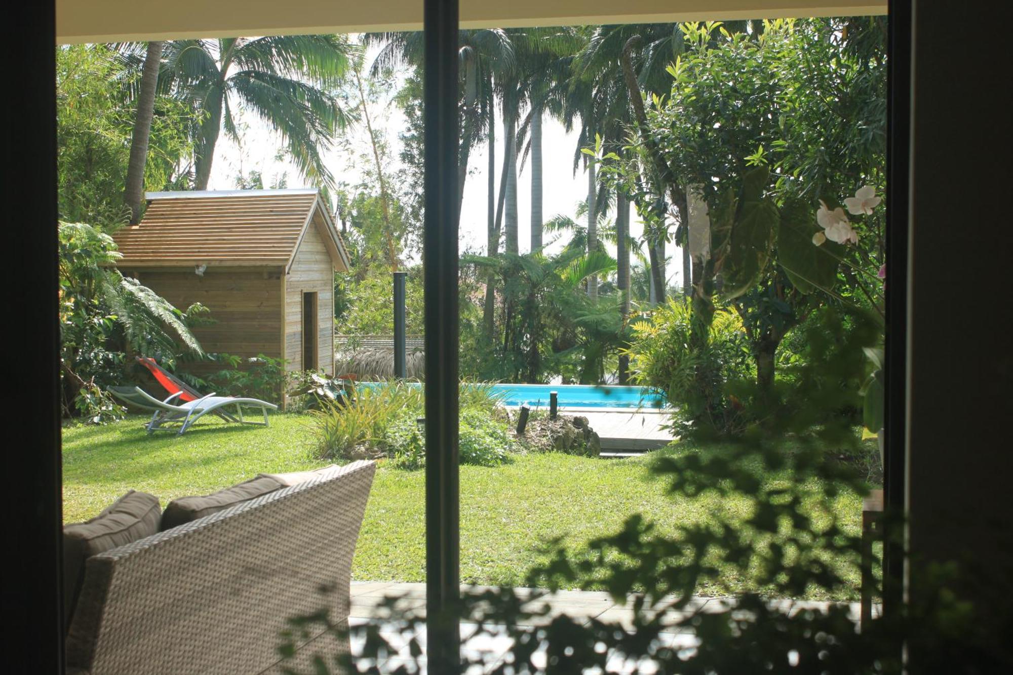 Poivre Et Citronnelle Bed & Breakfast ซานต์-อองเดร ภายนอก รูปภาพ