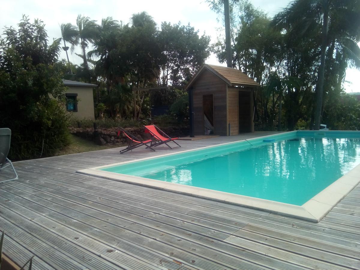 Poivre Et Citronnelle Bed & Breakfast ซานต์-อองเดร ภายนอก รูปภาพ